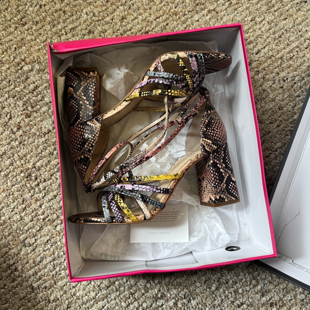 Vince Camuto Winivey Heeled Sandals